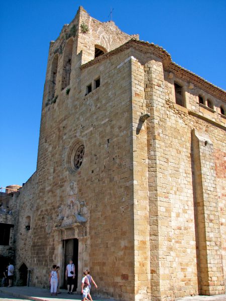 Iglesia de Santa María. Pals. Girona.
