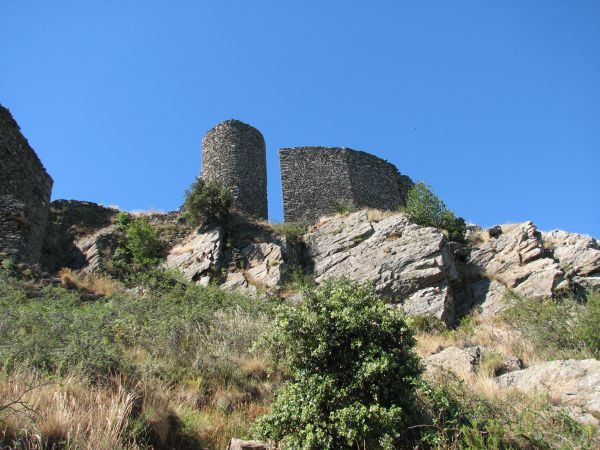 Castillo de San Salvador. Monasterio de Sant Pere de Rodes. 
