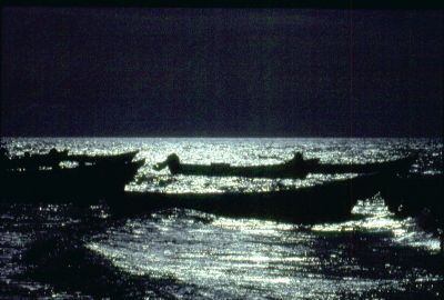 anochecer en costa del Yucatán
Palabras clave: atardecer,contraluz,barcas,mar,noche,Méjico,Yucatán