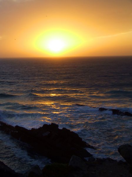 Atardecer
Playa de Guincho
Palabras clave: Portugal,Lisboa,mar,rocas,sol