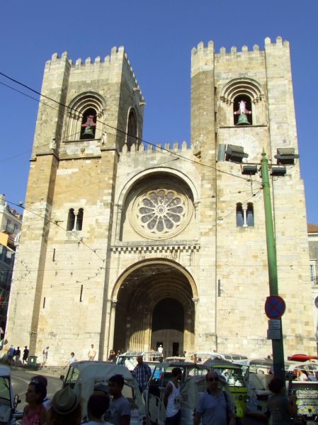 portada
Catedral de Santa María la Mayor
Palabras clave: Portugal