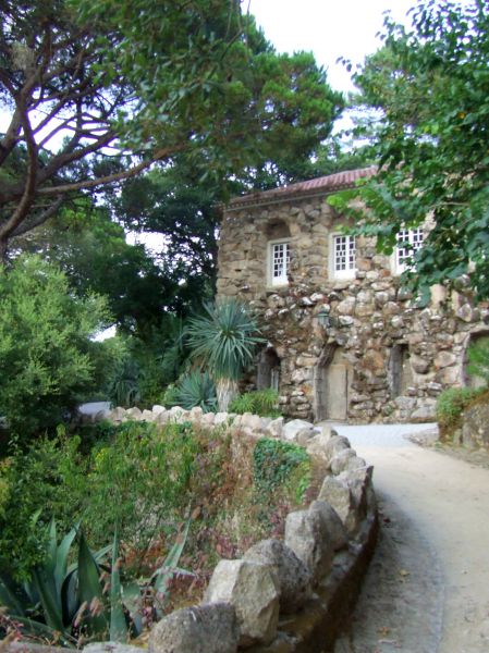 Casa de Piedra
Jardines palacio de Monserrat, Sintra
Palabras clave: Portugal,paisaje,camino