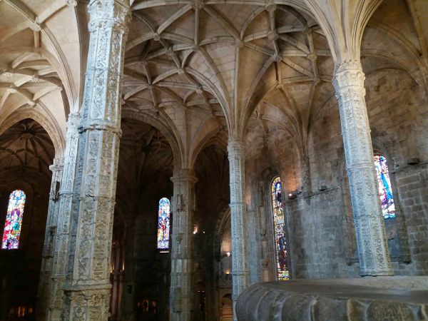 Columnas de la iglesia
Monasterio de los Jerónimos
Palabras clave: Portugal,Belém,arquitectura,religión