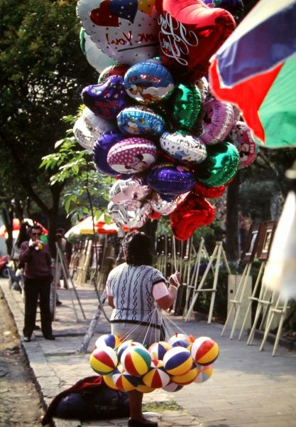 vendedora de globos
Palabras clave: globos,mejico,mexico
