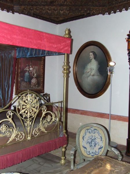 Dormitorio Eugenia de Montijo
Castillo de Belmonte en Cuenca
Palabras clave: cama