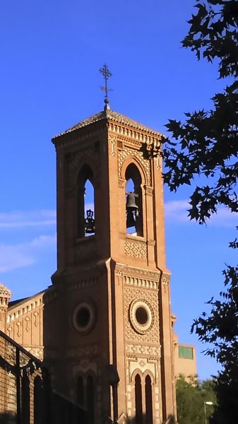 Torre
Palabras clave: iglesia