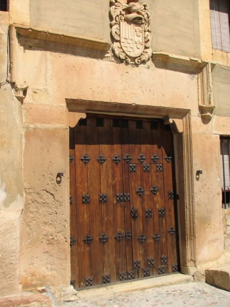Pedraza (Segovia).
Palabras clave: puerta escudo Pedraza (Segovia).