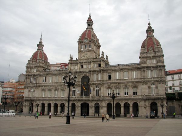 A Coruña. Ayuntamiento. Plaza Mayor.
Palabras clave: A Coruña Ayuntamiento Plaza Mayor