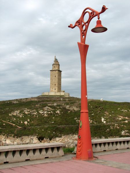 Farola y Torre de Hércules. A Coruña.
Palabras clave: Farola Torre Hércules Coruña