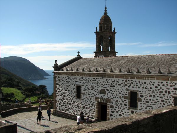 Santuario de San Andrés de Teixido, Cedeira (A Coruña).
Palabras clave: Santuario de San Andrés de Teixido, Cedeira (A Coruña).