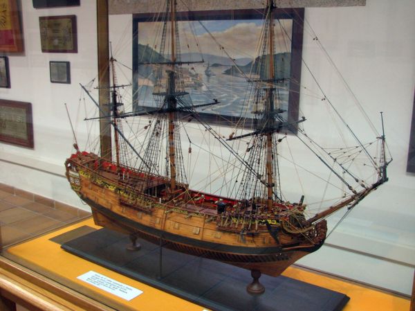 Maqueta de barco. Museo Naval de Ferrol (Pontevedra).
Palabras clave: Maqueta de barco. Museo Naval de Ferrol (Pontevedra).