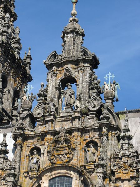 Catedral de Santiago de Compostela (A Coruña).
Palabras clave: Catedral de Santiago de Compostela (A Coruña). 