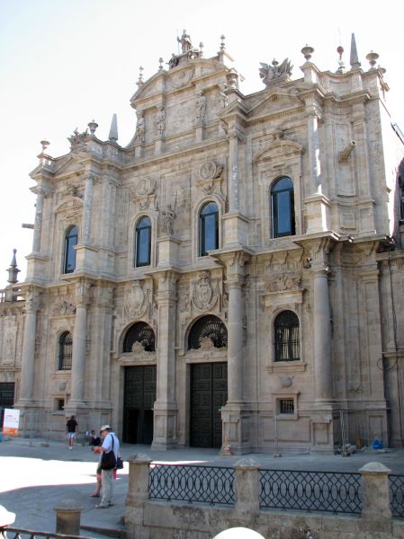 Catedral. Santiago de Compostela (A Coruña).
Palabras clave: Catedral. Santiago de Compostela (A Coruña).