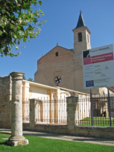 Convento de San Francisco. Medina de Rioseco (Valladolid). 
Palabras clave: Convento de San Francisco. Medina de Rioseco (Valladolid). 