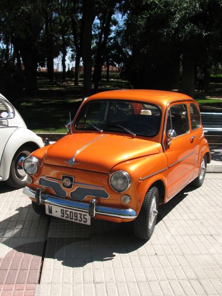 Seat 600.
Seat 600.
Palabras clave: coche,seat,600
