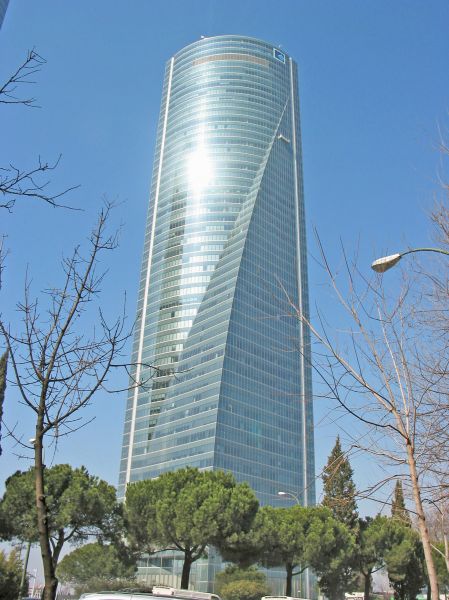 Complejo Cuatro Torres. Torre Espacio. Madrid.
Palabras clave: Complejo Cuatro Torres. Torre Espacio. Madrid.