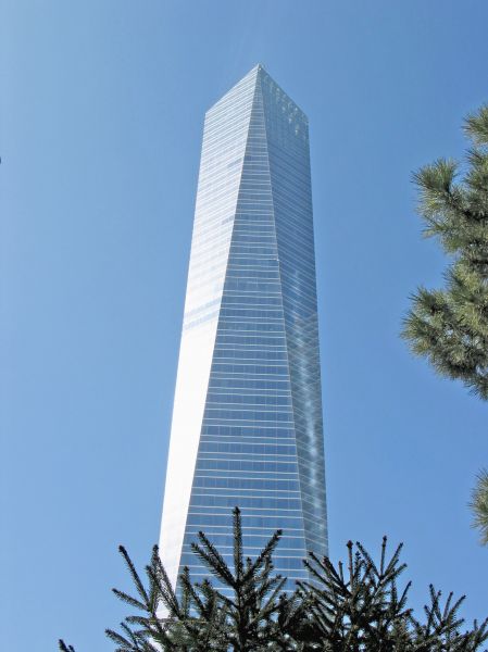 Complejo Cuatro Torres. Torre de Cristal. Madrid.
Palabras clave: Complejo Cuatro Torres. Torre de Cristal. Madrid.