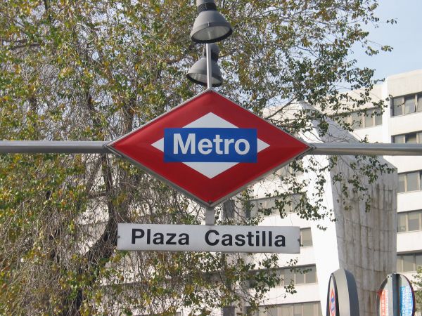 Plaza de Castilla.  Madrid.
Palabras clave: madrid metro Plaza de Castilla.  Madrid.