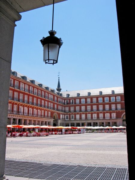 Plaza Mayor. Madrid.
Palabras clave: Plaza Mayor. Madrid.