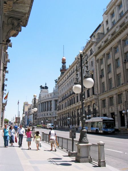 Madrid. Calle de Alcalá.
Palabras clave: Madrid. Calle de Alcalá.
