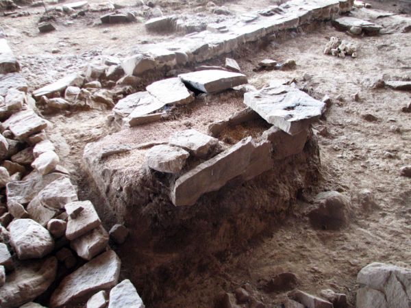 Necrópolis visigoda. Excavaciones de Camesa-Rebolledo (Cantabria)
