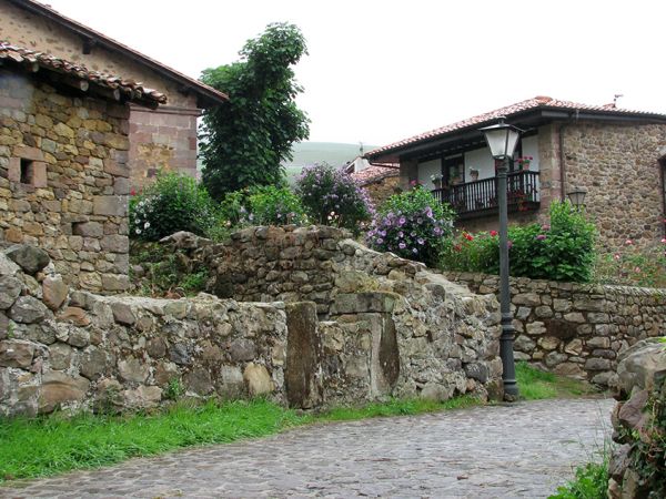Carmona (Cantabria)
