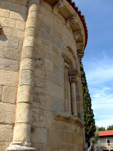 Monasterio de Santa María de Ferreira de Pantón (Lugo).
