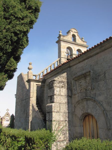 Castro Caldelas (Orense). Iglesia y cementerio.
Palabras clave: iglesia cementerio Galicia Castro Caldelas (Orense).