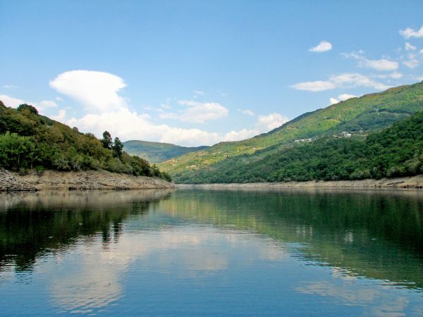 Cañones del Sil. Ribeira Sacra. Galicia.
Palabras clave: rio Cañones del Sil. Ribeira Sacra. Galicia.
