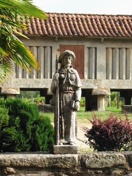 Monumento al peregrino. Monasterio de Poio (Pontevedra).
Palabras clave: estatua,escultura,Galicia,Pontevedra