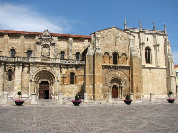 Basílica de San Isidoro. León.
Palabras clave: Basílica de San Isidoro. León.