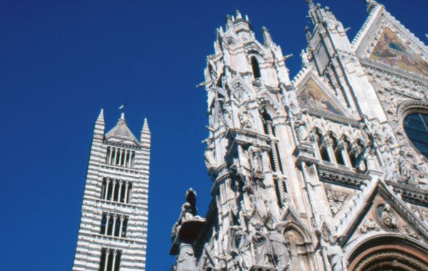 Duomo (Catedral) de Siena. Siena (Toscana). Italia.
Palabras clave: Duomo (Catedral) de Siena. Siena (Toscana). Italia.