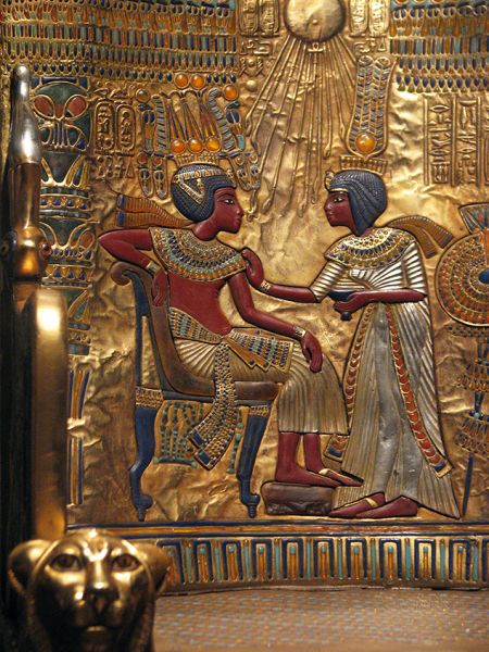 Tesoro de Tutankhamon. Trono (detalle).
