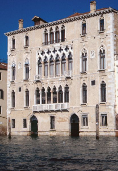 Palazzo Bernardo. Venecia (Italia).
Palabras clave: Palazzo Bernardo. Venecia (Italia).