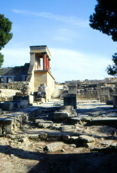 Ruinas del Palacio de Knossos, en la isla de Creta (Grecia)
Palabras clave: Ruinas del Palacio de Knossos, en la isla de Creta (Grecia)
