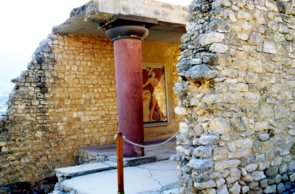 Ruinas del Palacio de Knossos, en la isla de Creta (Grecia)
Palabras clave: Ruinas del Palacio de Knossos, en la isla de Creta (Grecia)