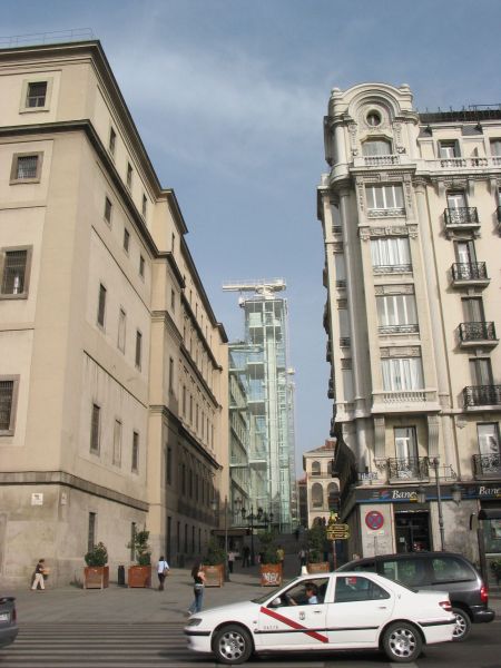 Museo Nacional Centro de Arte Reina Sofía. Madrid.
Palabras clave: Museo Nacional Centro de Arte Reina Sofía. Madrid.