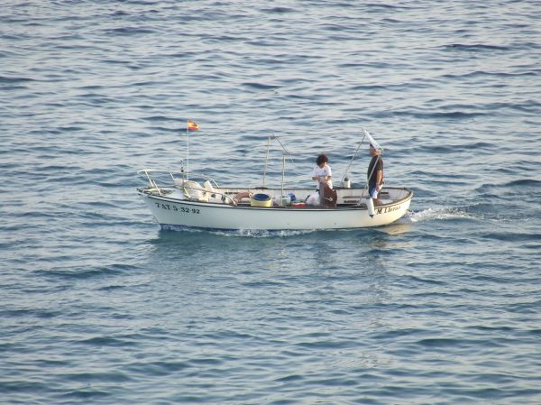 barca de pesca
Palabras clave: lancha,pesquero,pesca
