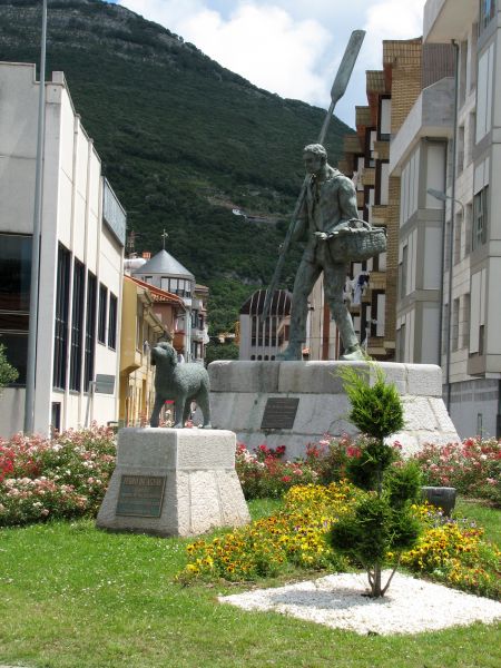 santoña
Monumento al pescador. Santoña (Cantabria).
Palabras clave: Monumento,pescador,Santoña,Cantabria
