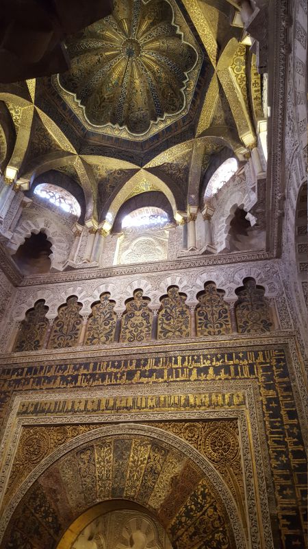 cúpula
Mezquita-catedral
Palabras clave: Andalucía,Córdoba,Abderramán III,arco de herradura