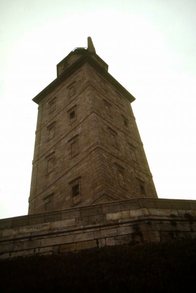 Torre de Hércules. A Coruña.
Palabras clave: Torre de Hércules. A Coruña.