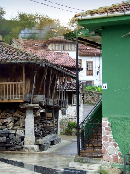 Asturias
Palabras clave: asturias,  rural