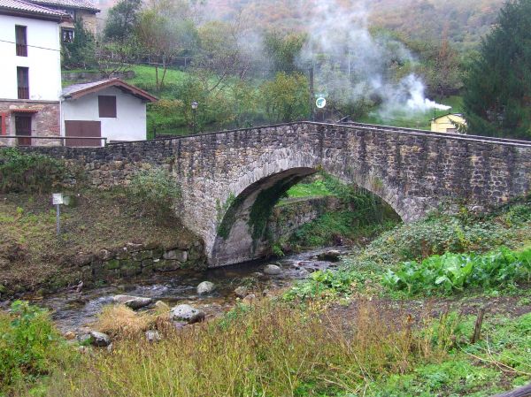 Asturias
Palabras clave: asturias,  rural, paisaje, puente
