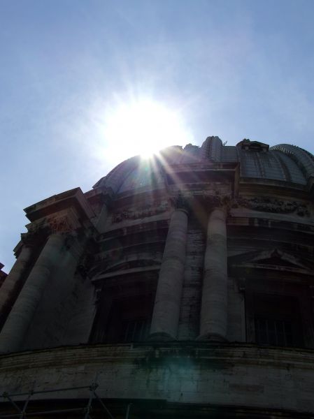 Destalles de San Pedro vistos desde la cúpula
Palabras clave: roma,italia,Europa,Vaticano