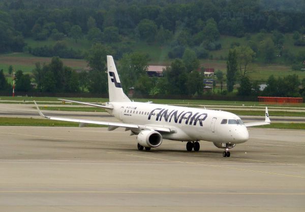 Avión Finnair
Lineas aéreas finlandesas
Palabras clave: Avión,volar