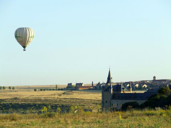 Alcázar y globo
Vista aérea
Palabras clave: Segovia,Castilla y León,globo aerostático