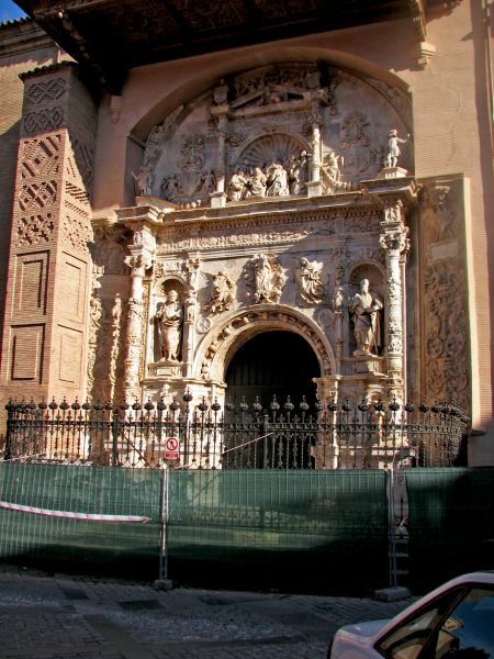 Puerta principal Colegiata de Santa María. Calatayud. Zaragoza.
