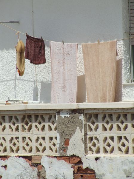 ropa tendida
Palabras clave: tendedero