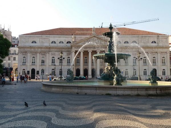 Teatro Nacional
Palabras clave: Portugal