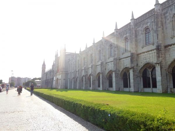 fachada principal
Monasterio de los Jerónimos
Palabras clave: Portugal,Belém,arquitectura,religión